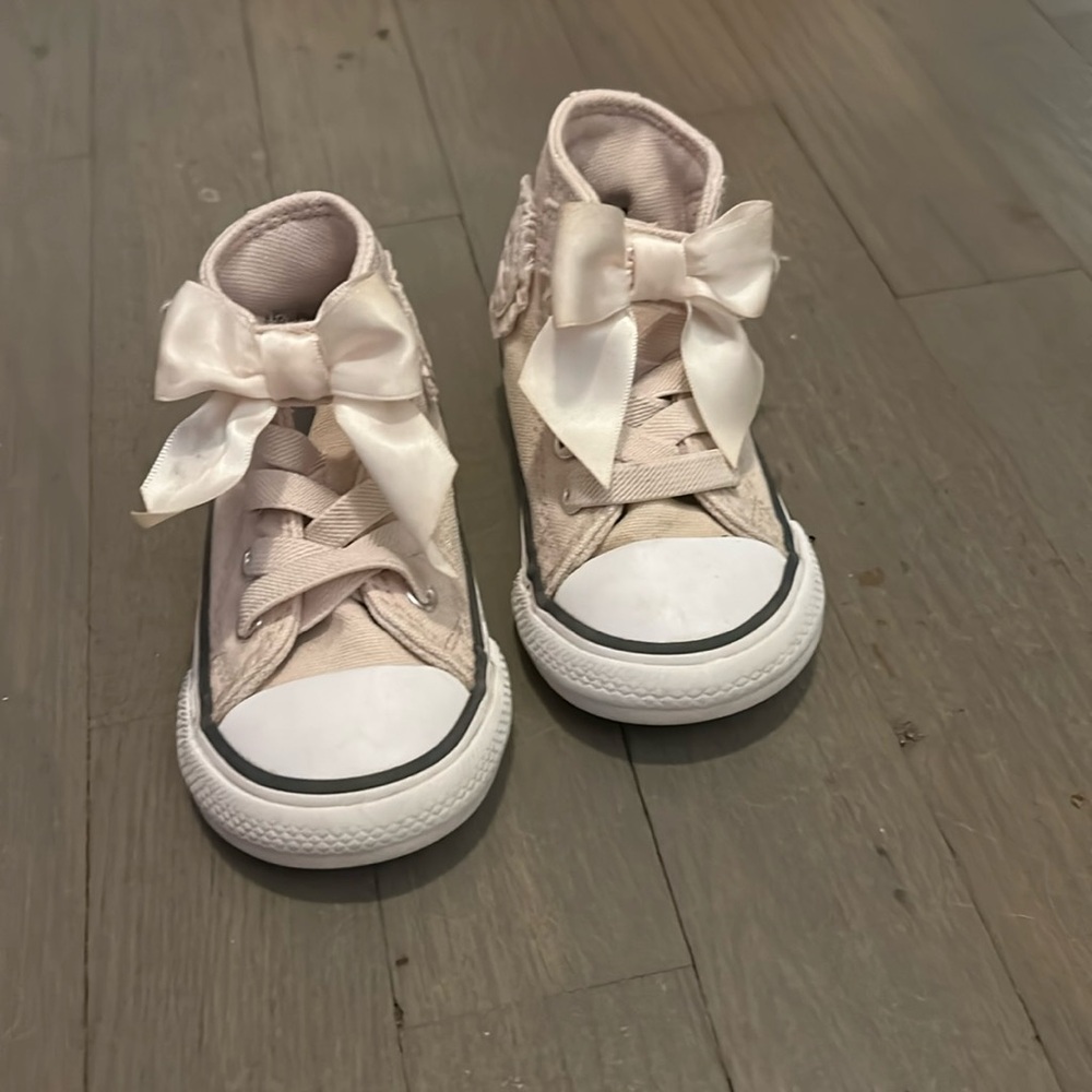 Converse Bow Pink High-Top Sneakers Classic